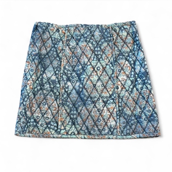 Free People Darla Blue Quilted Mini Skirt, NWT, Women’s Size 2 - Picture 4 of 7